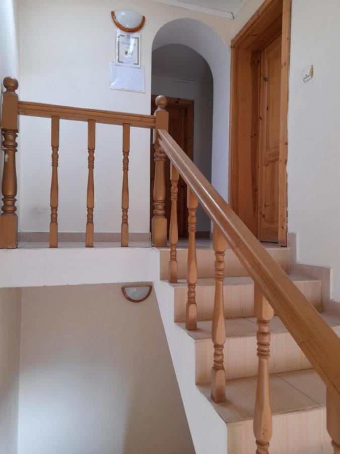 Yana Guest House Dobrinishte Buitenkant foto
