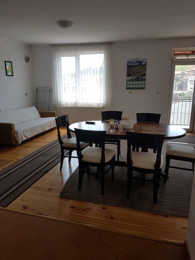Yana Guest House Dobrinishte Buitenkant foto